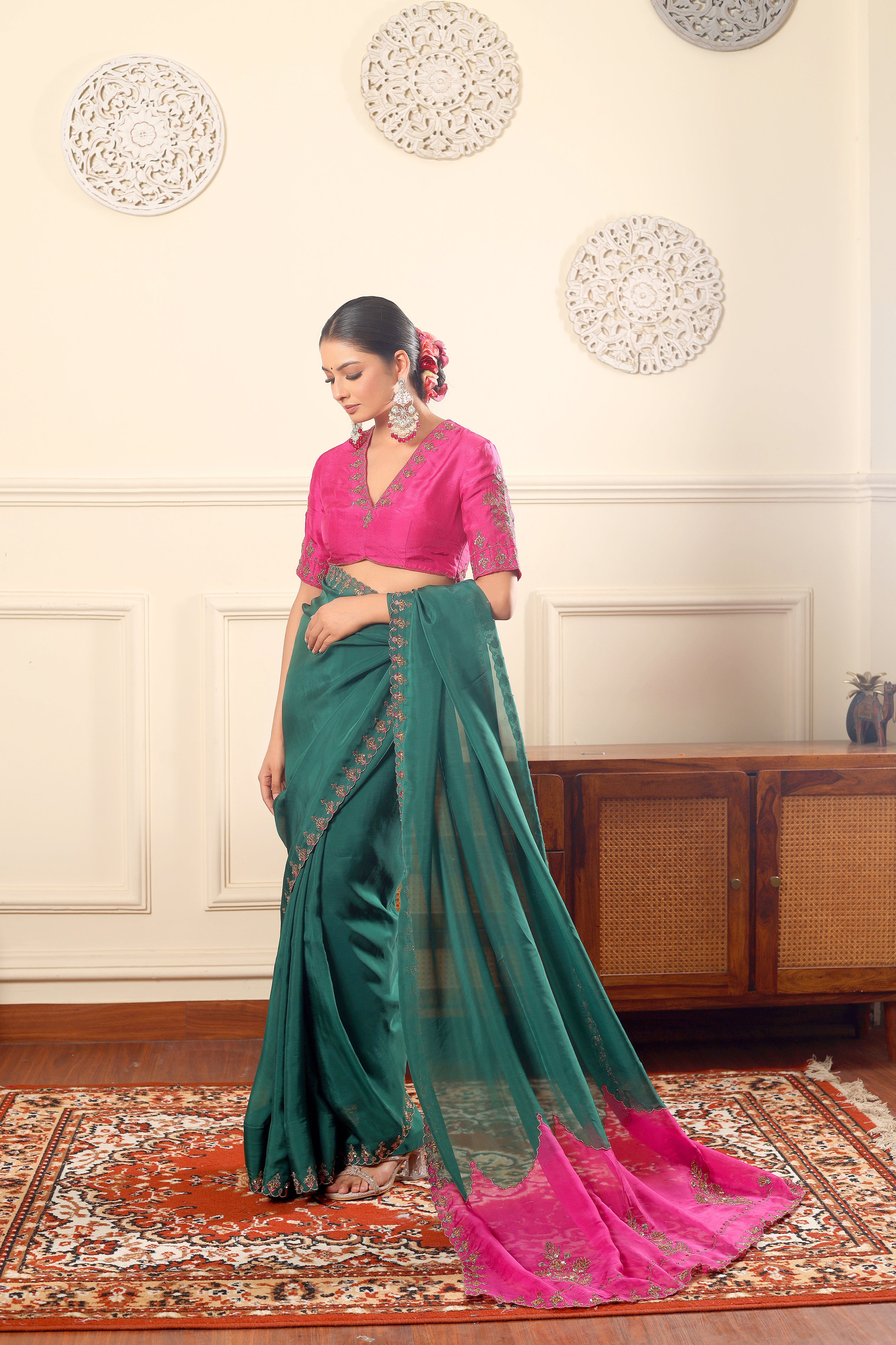 TASNEEM - Green and pink organza saree with blouse.