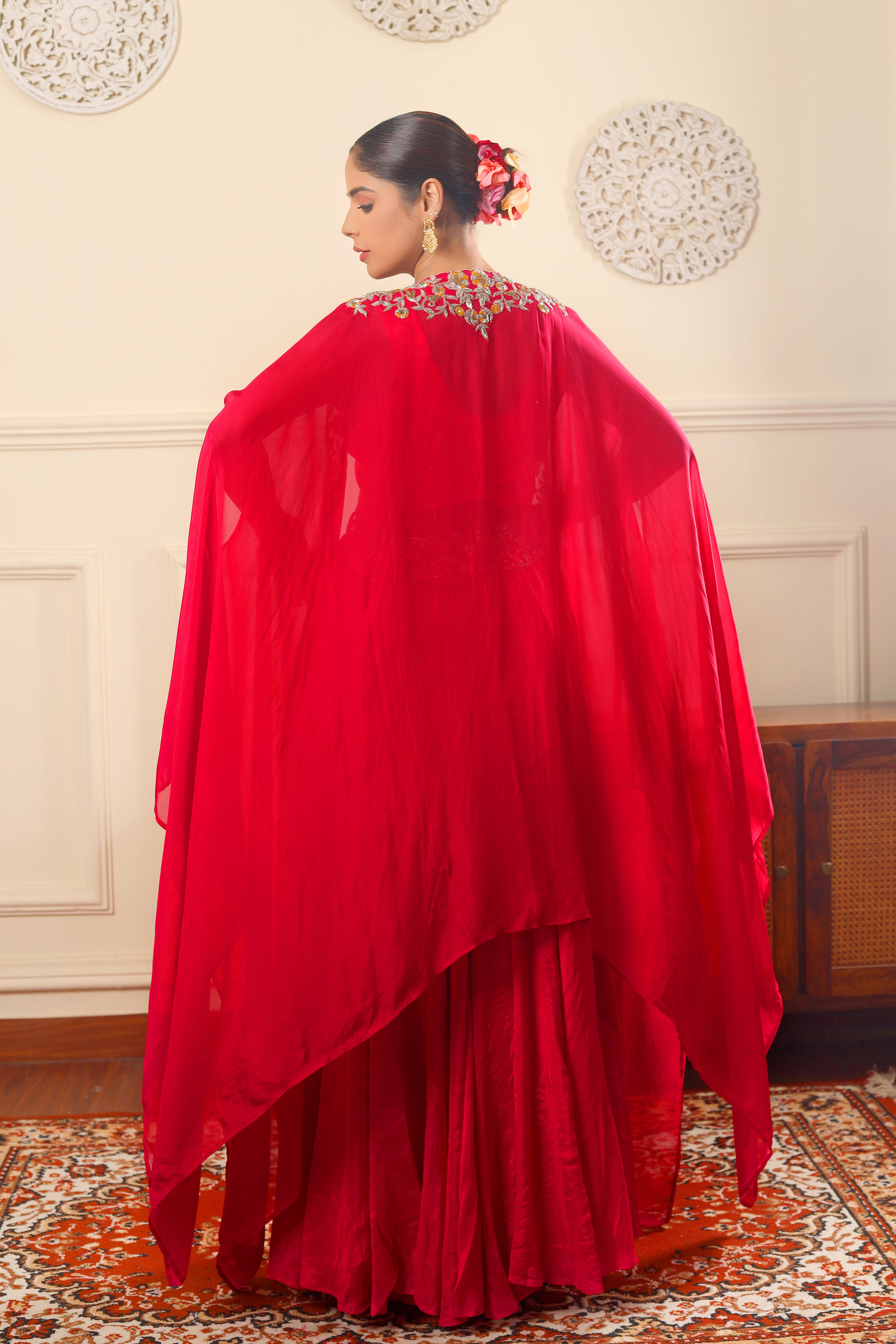 GULDOZI SET - Upada silk skirt and embroidered cape with blouse.